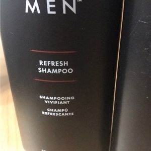 Mens refreshing shampoo